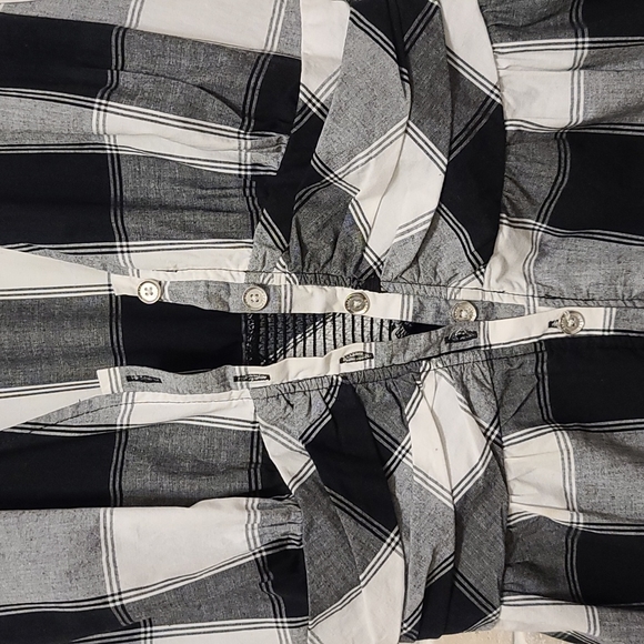 Guess Cotton Black and White Plaid Knee Dress ( Sz M/P) - Picture 9 of 9